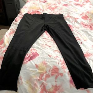 Brand New GAP ponte pants.